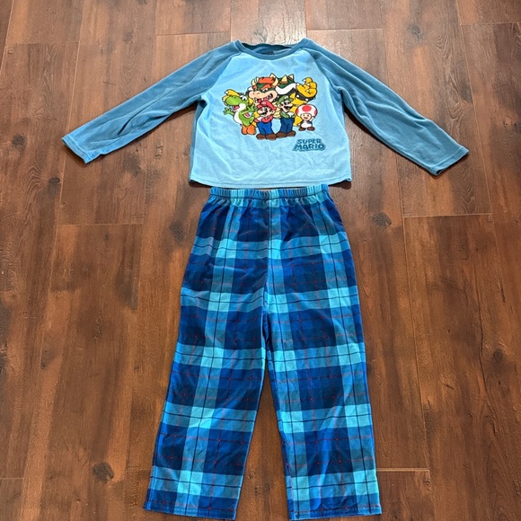 Nintendo Other - Nintendo Super Mario Blue Pajama Set Boys Size 10 Like New
